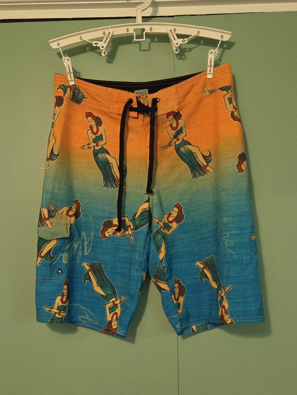 Hang Ten Men's Gradient Blue-Orange Hawaiian Print Swim Shorts Size 30